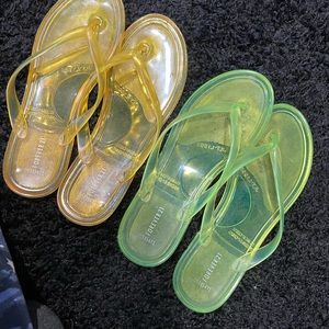 Forever 21 jelly flip flops